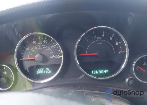 2015 Jeep Wrangler Unlimited Sport z USA, uszkodzony, nr VIN 1C4BJWDG3FL550378